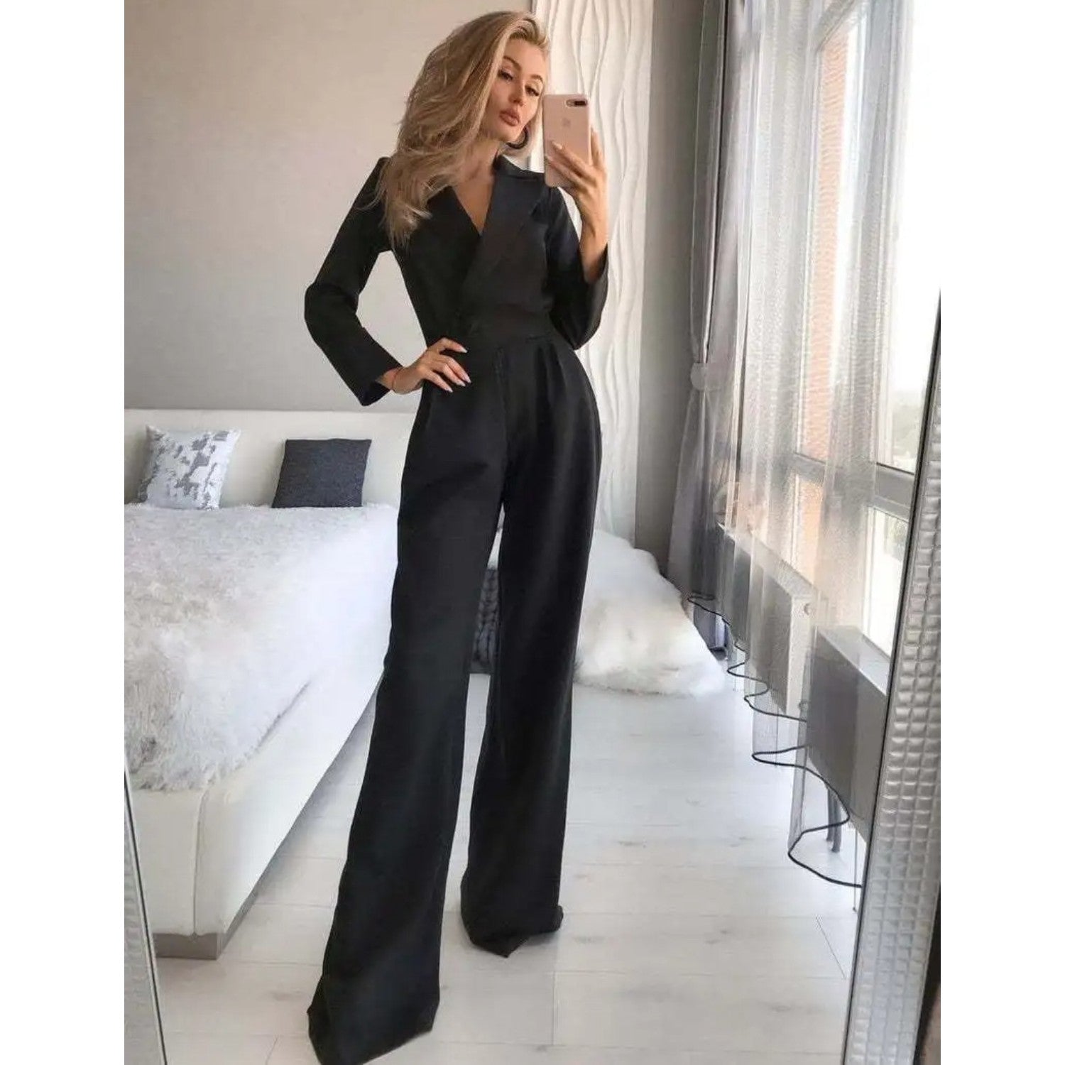 Snygg Jumpsuit Med Breda Ben Och Krage | Bonnie