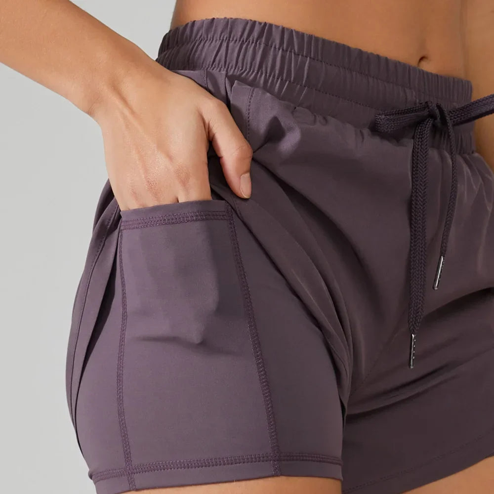 Träningsshorts 2-i-1 för Dam – Perfekta för Yoga och Fitness | Sigifrith